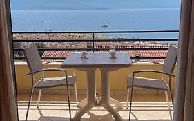 Studio Cosy Avec Vue Mer